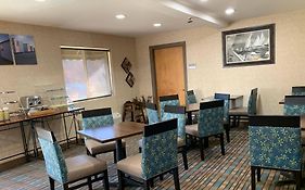 Quality Inn Near Toms River Corporate Park